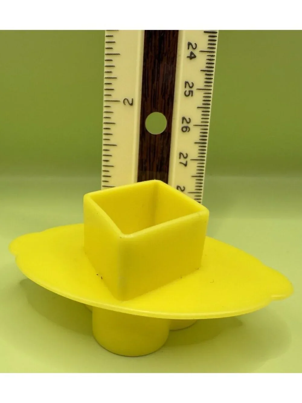 Play Dough Diamond And Club Two Sided  Cookie Cutter Art Mold Yellow 1 1/4”